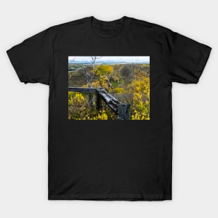 Prairie scene illustration T-Shirt